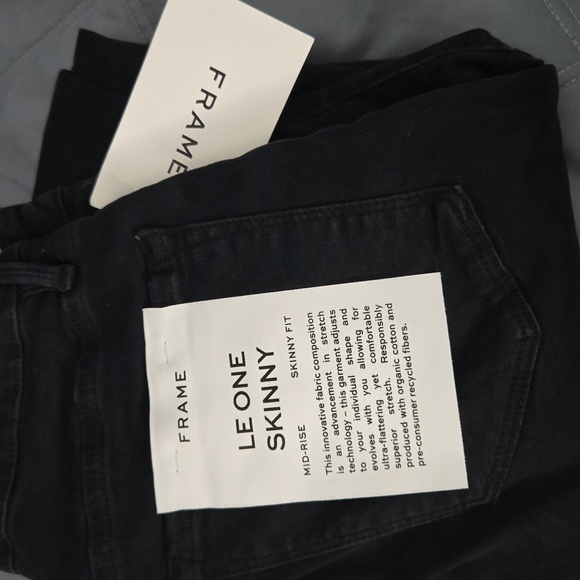 Frame LE ONE Skinny Mid Rise - Picture 4 of 4